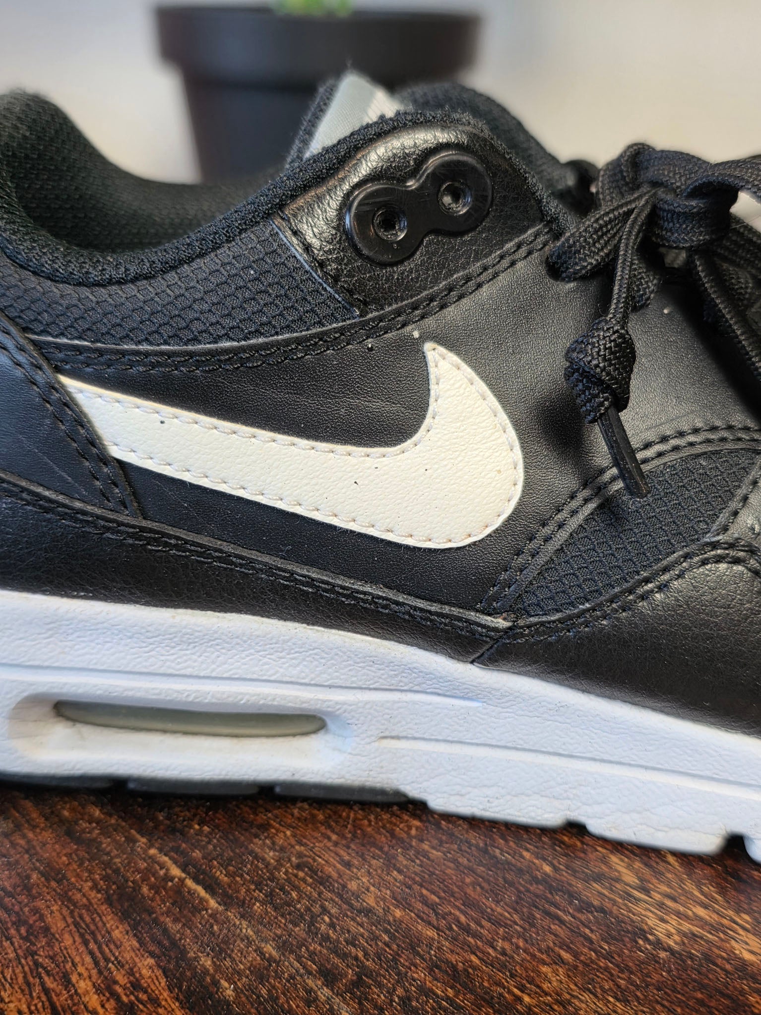 Nike Air Max 1 Black White maat 38