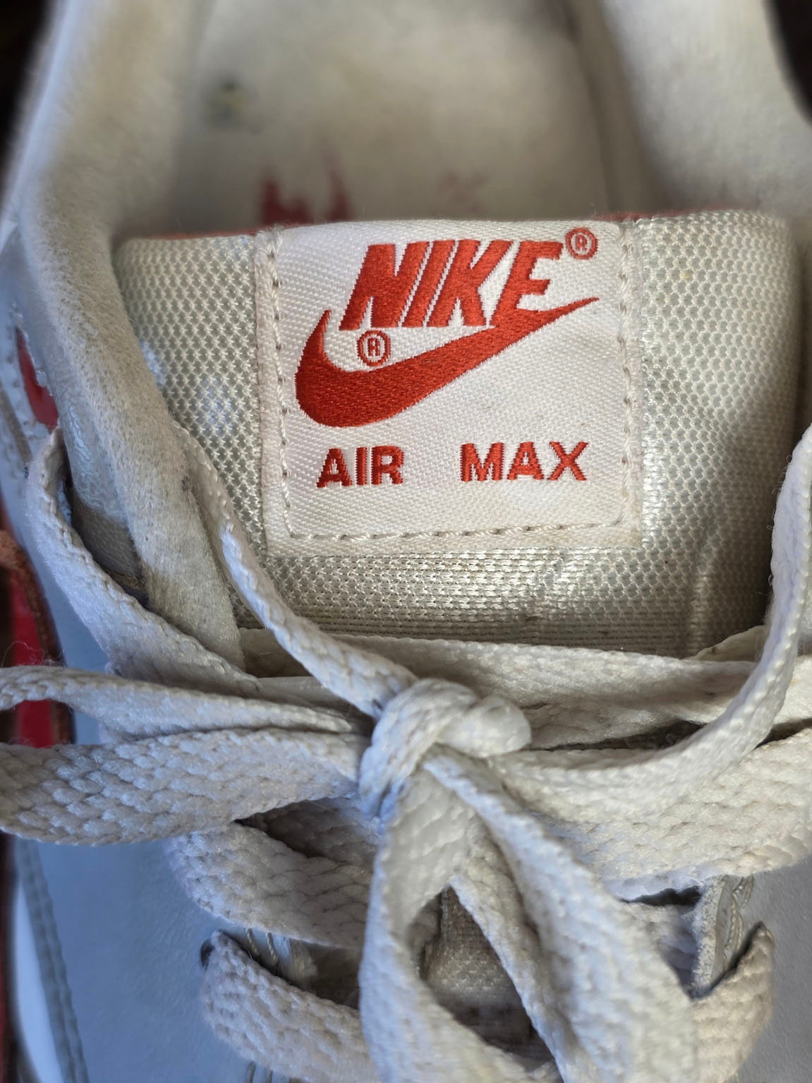 Nike Air Max 1 LV8 Martian Sunrise maat 44,5