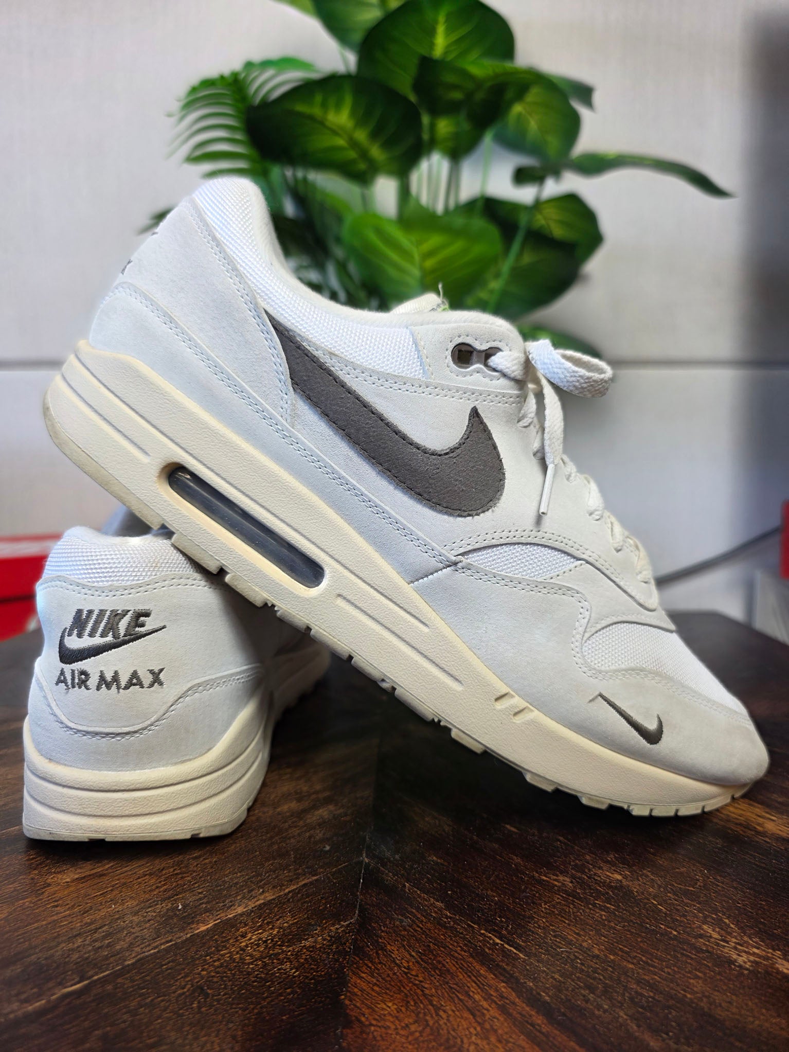 Nike Air Max 1 Sail Ironstone maat 48,5
