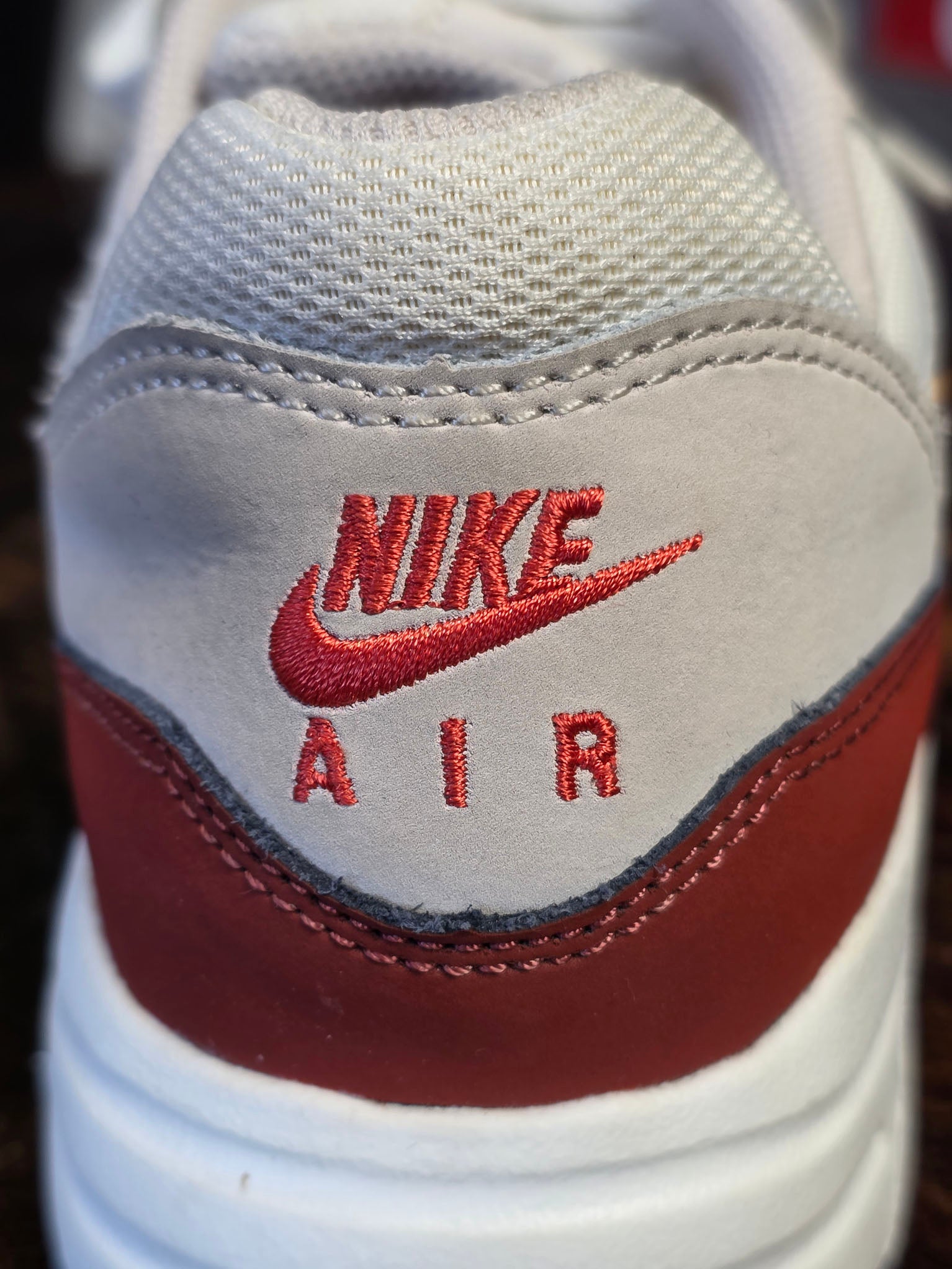 Nike Air Max 1 GS Mars Stone maat 39