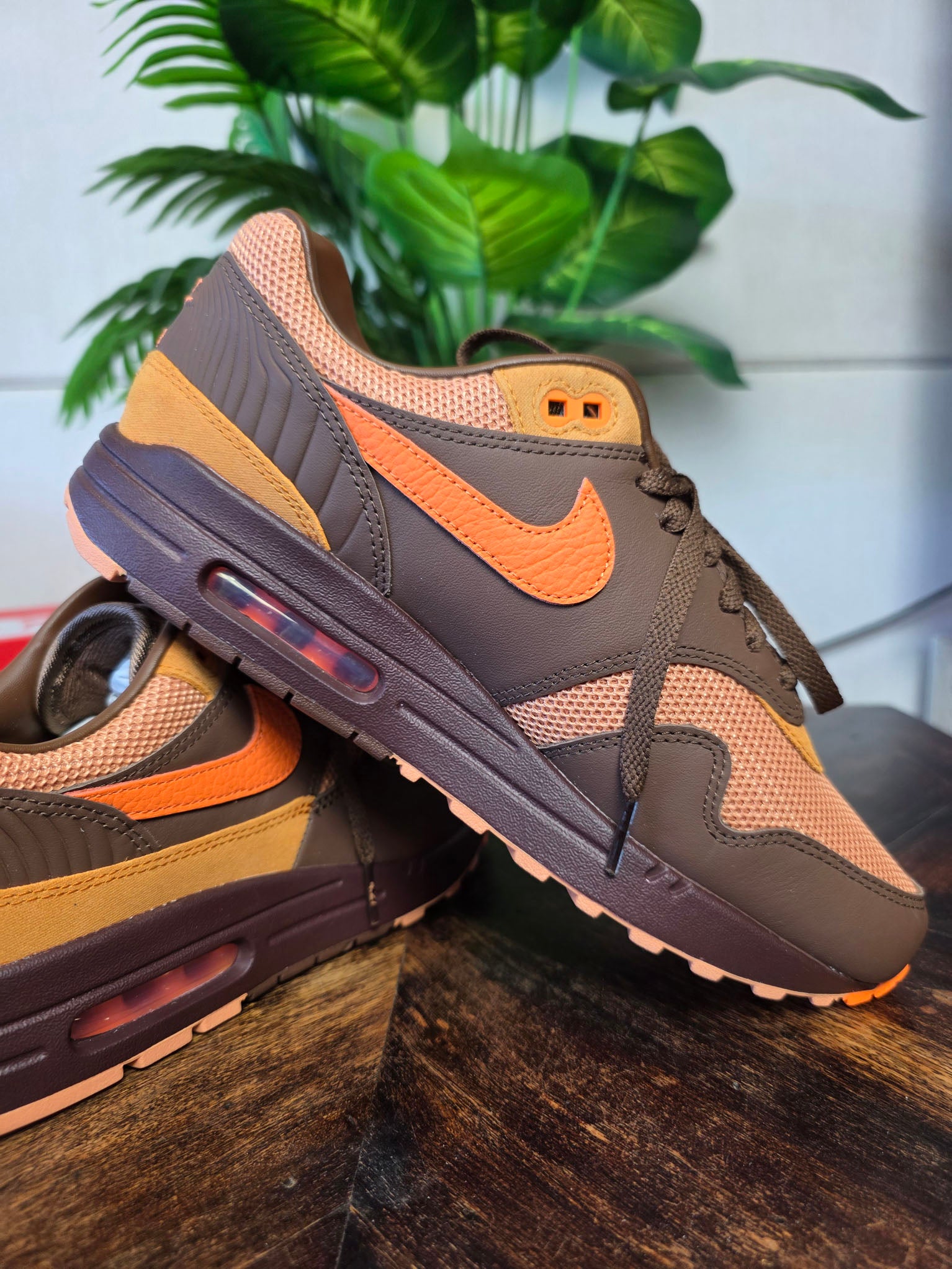Nike Air Max 1 King's Day maat 42