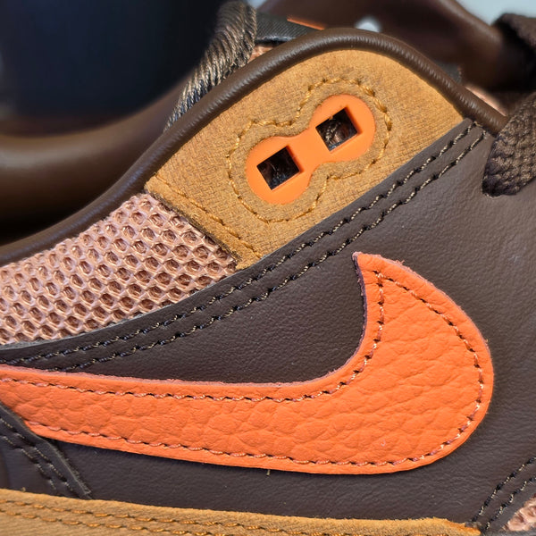Nike Air Max 1 King's Day maat 42