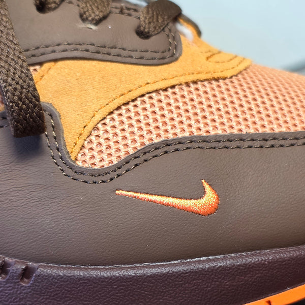 Nike Air Max 1 King's Day maat 42