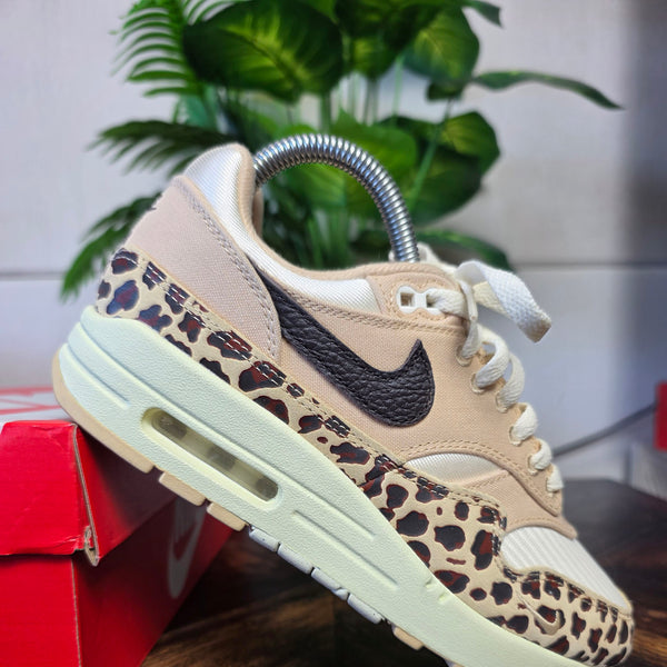 Nike Air Max 1 Leopard maat 37,5