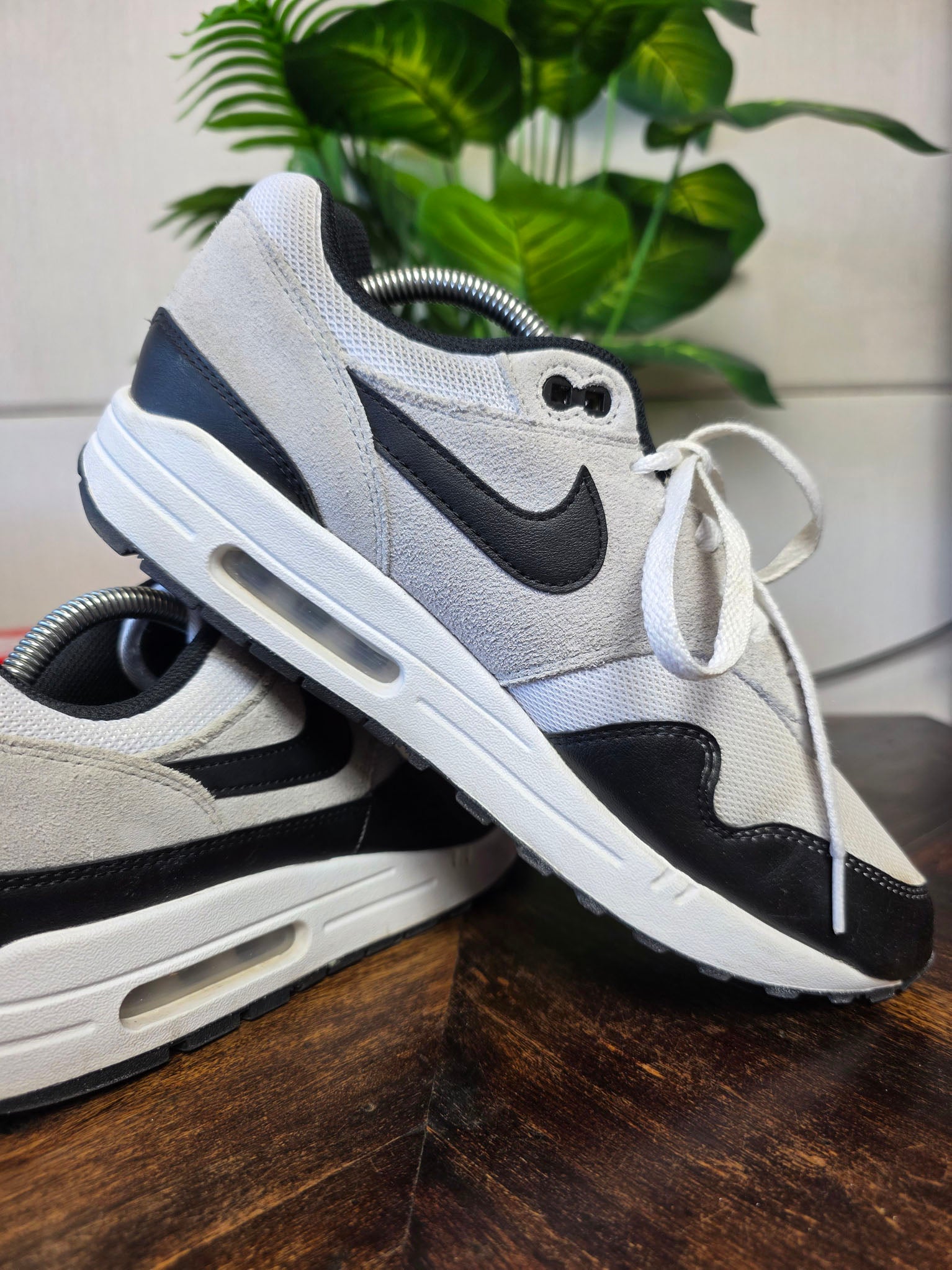 Nike Air Max 1 Essential Black White maat 43