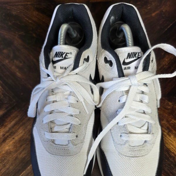 Nike Air Max 1 Essential Black White maat 43