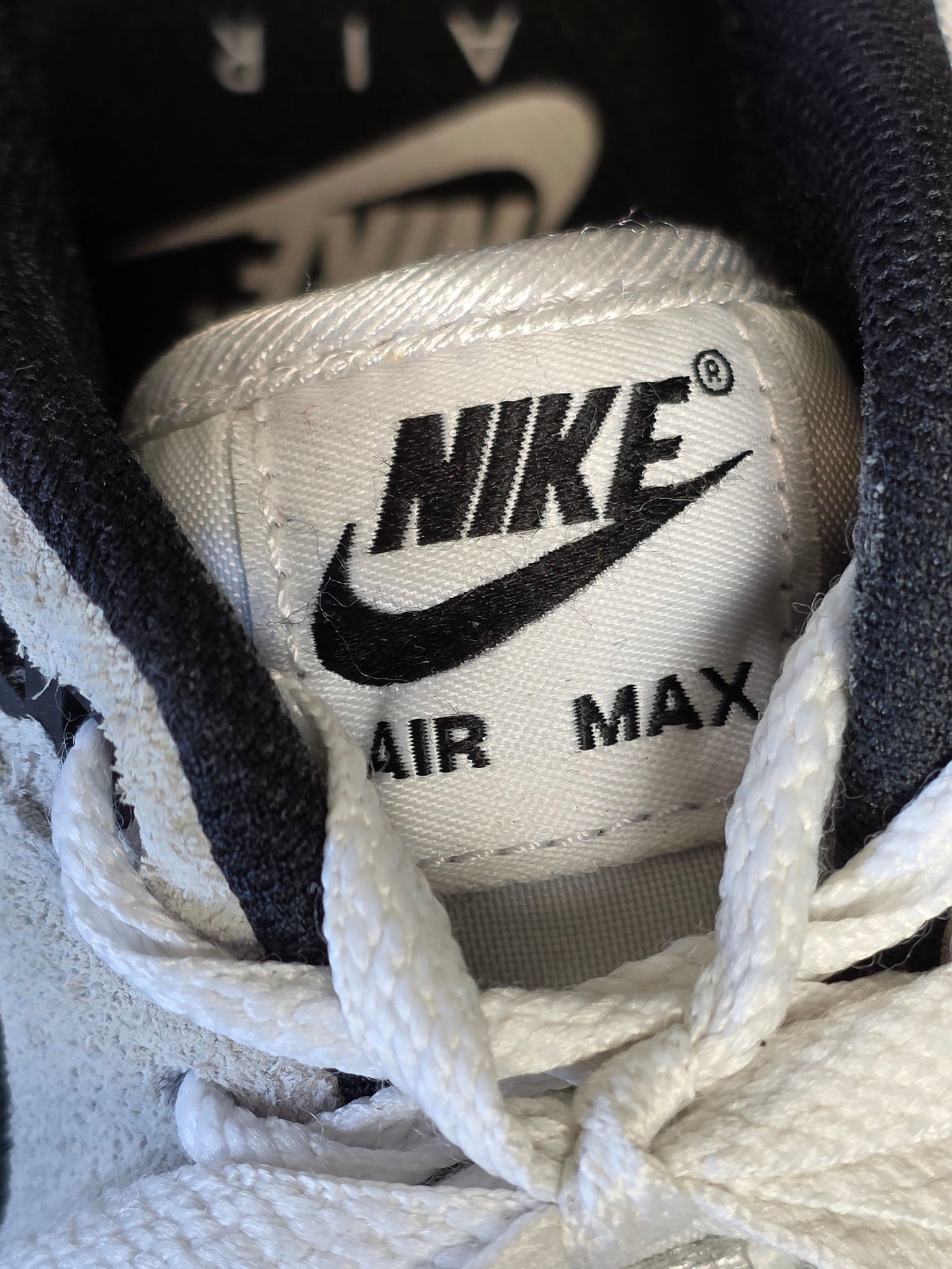 Nike Air Max 1 Essential Black White maat 43