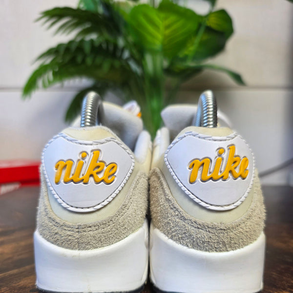 Nike Air Max 90 First Use Light Bone maat 38
