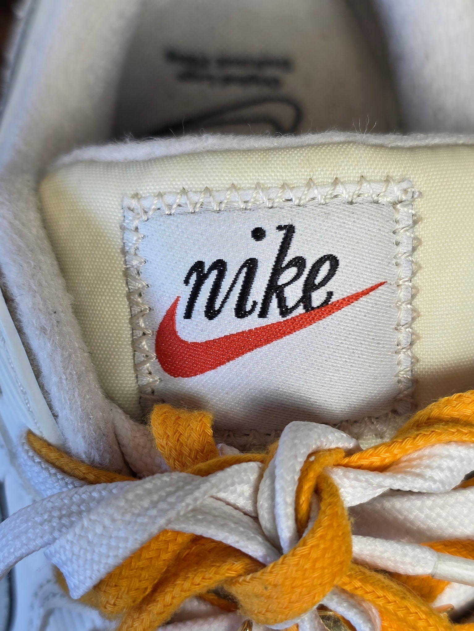 Nike Air Max 90 First Use Light Bone maat 38