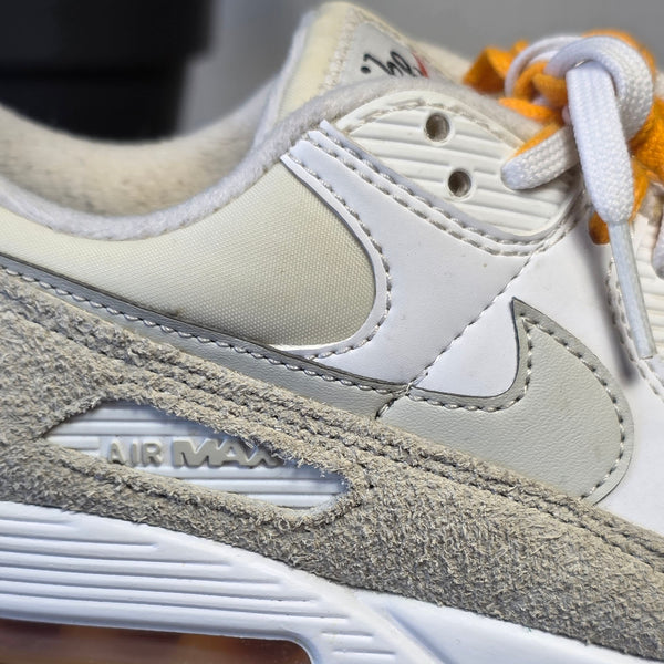 Nike Air Max 90 First Use Light Bone maat 38
