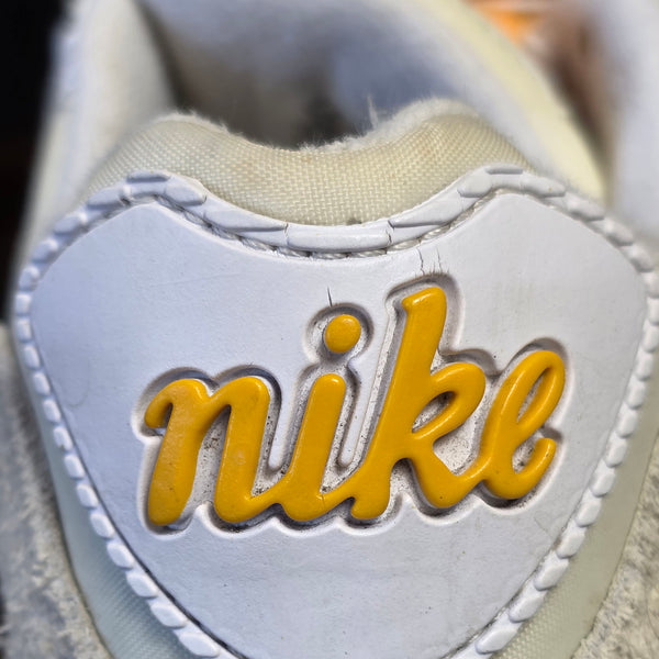 Nike Air Max 90 First Use Light Bone maat 38