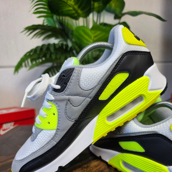 Nike Air Max 90 OG Volt maat 42,5