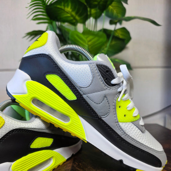 Nike Air Max 90 OG Volt maat 42,5