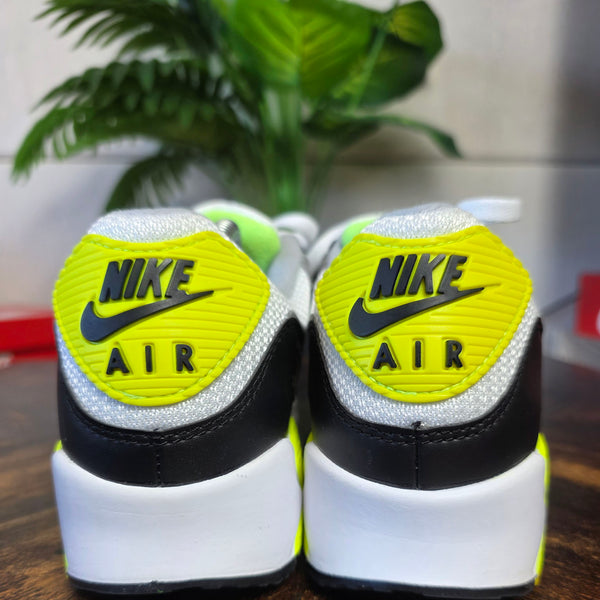 Nike Air Max 90 OG Volt maat 42,5