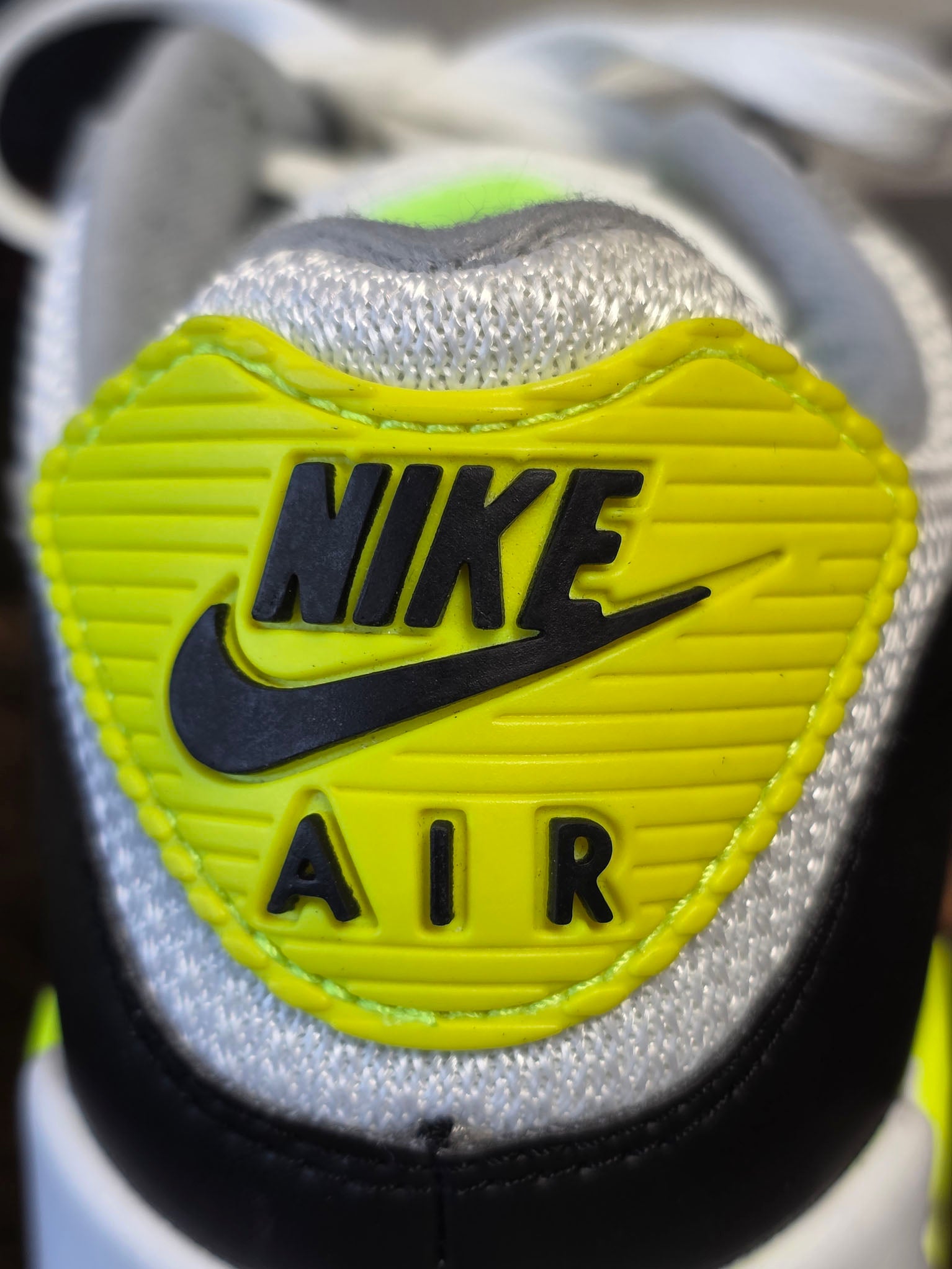 Nike Air Max 90 OG Volt maat 42,5