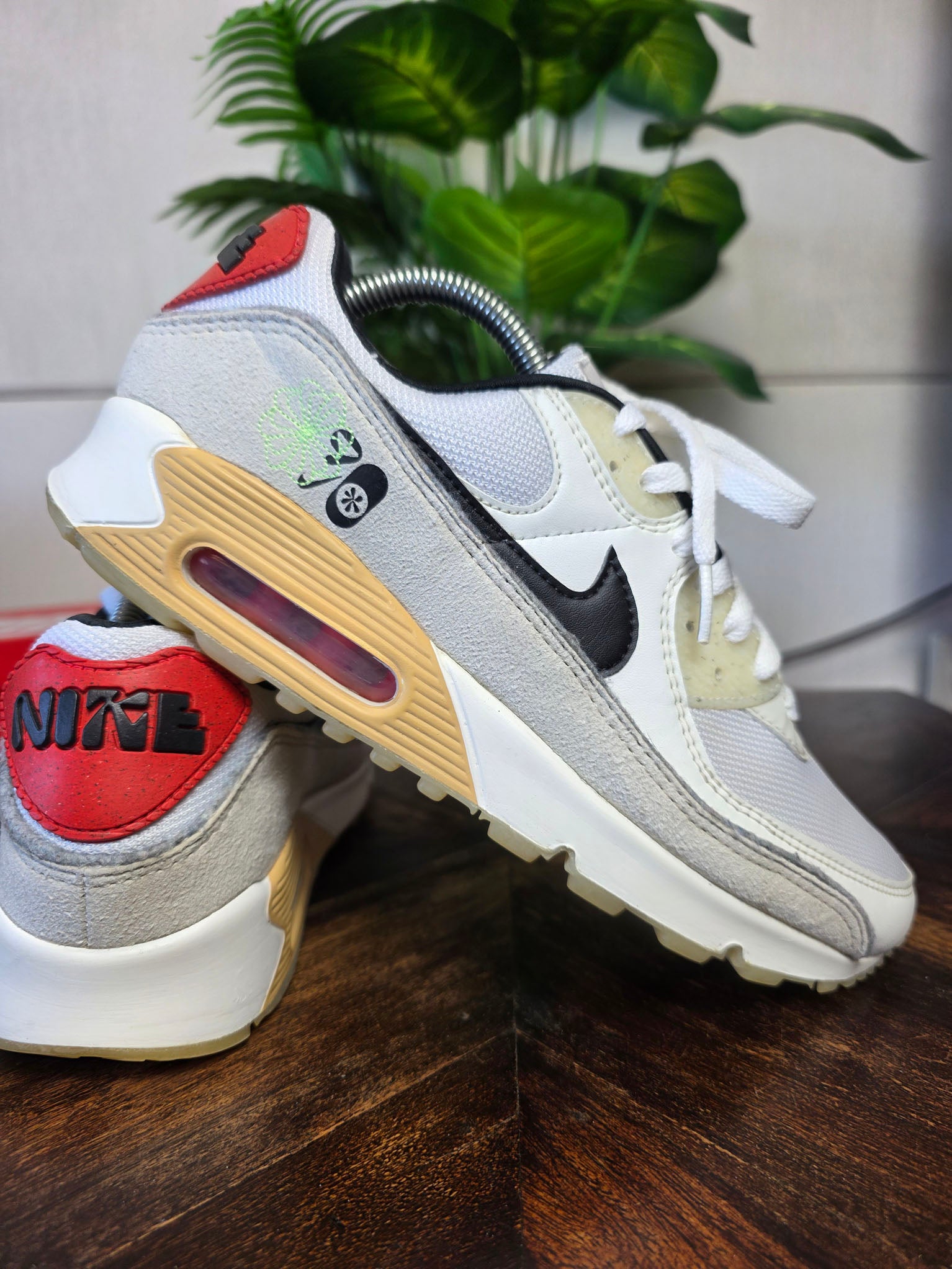 Nike Air Max 90 SE "Psychedelic" maat 42,5
