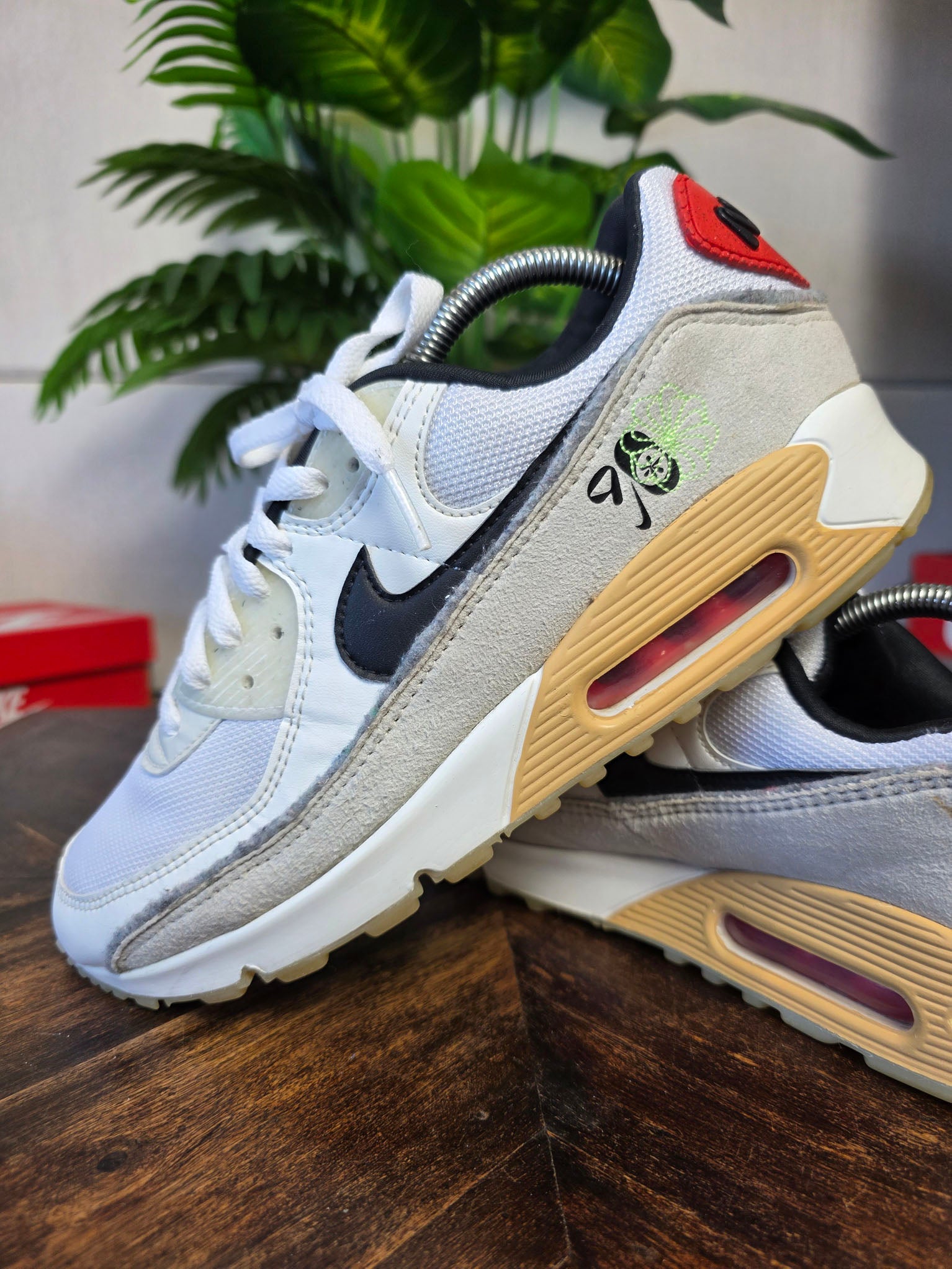 Nike Air Max 90 SE "Psychedelic" maat 42,5