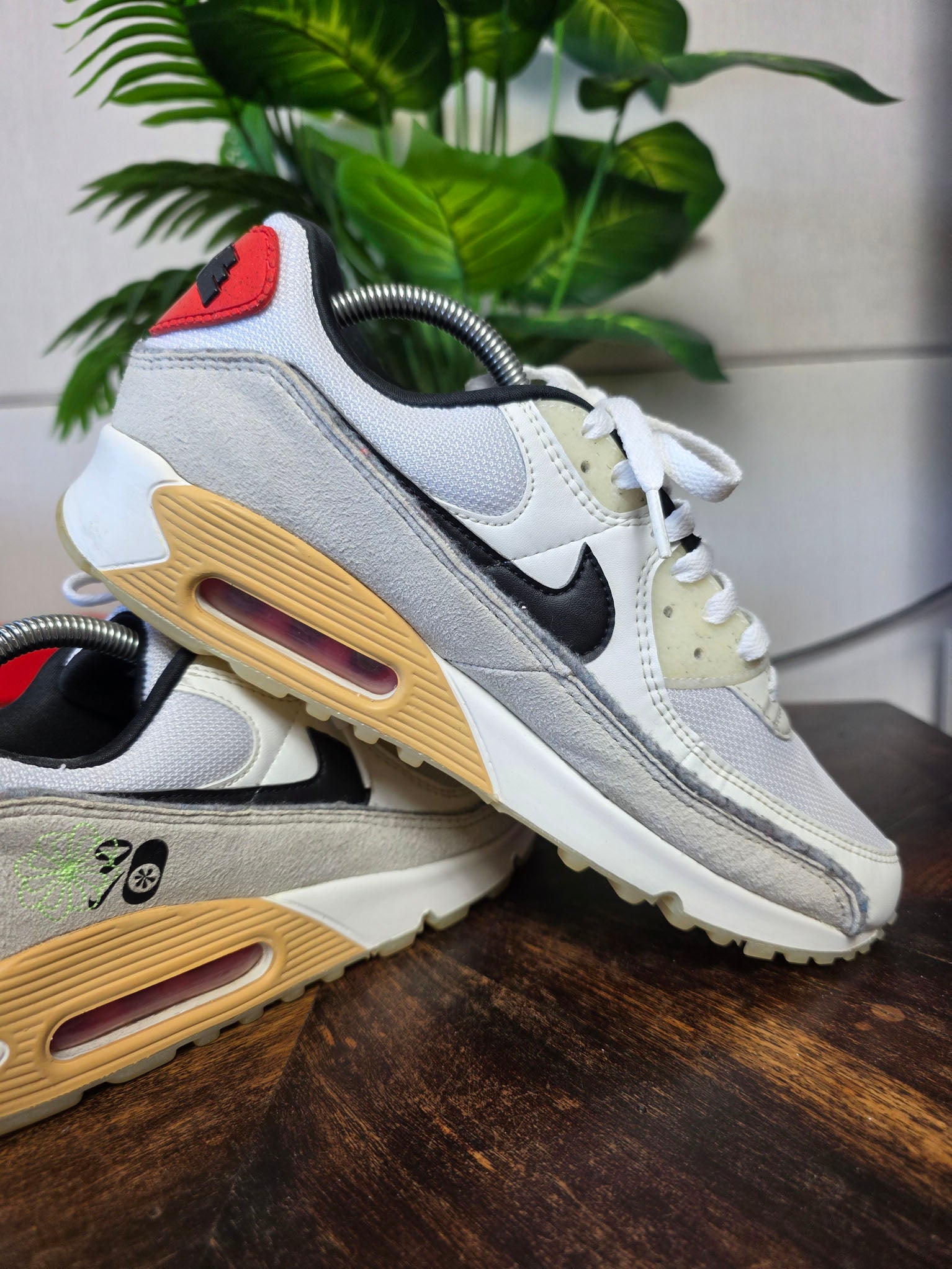 Nike Air Max 90 SE "Psychedelic" maat 42,5
