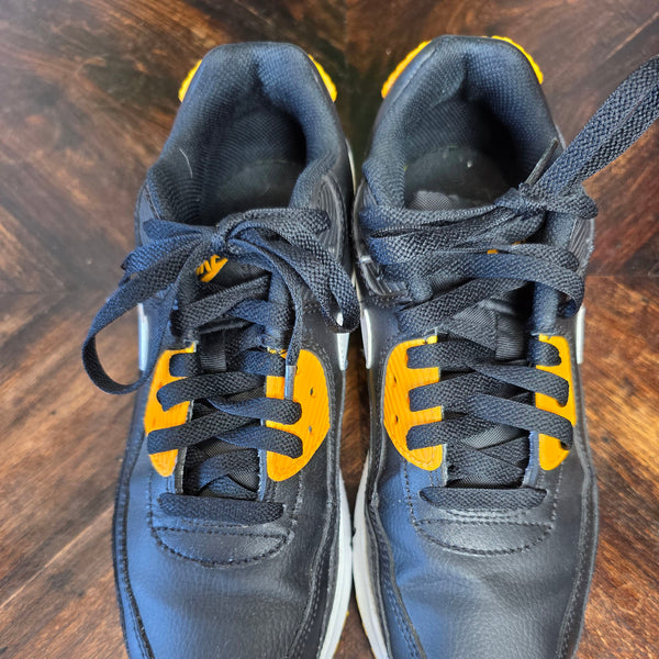 Nike Air Max 90 GS Black University Gold maat 38