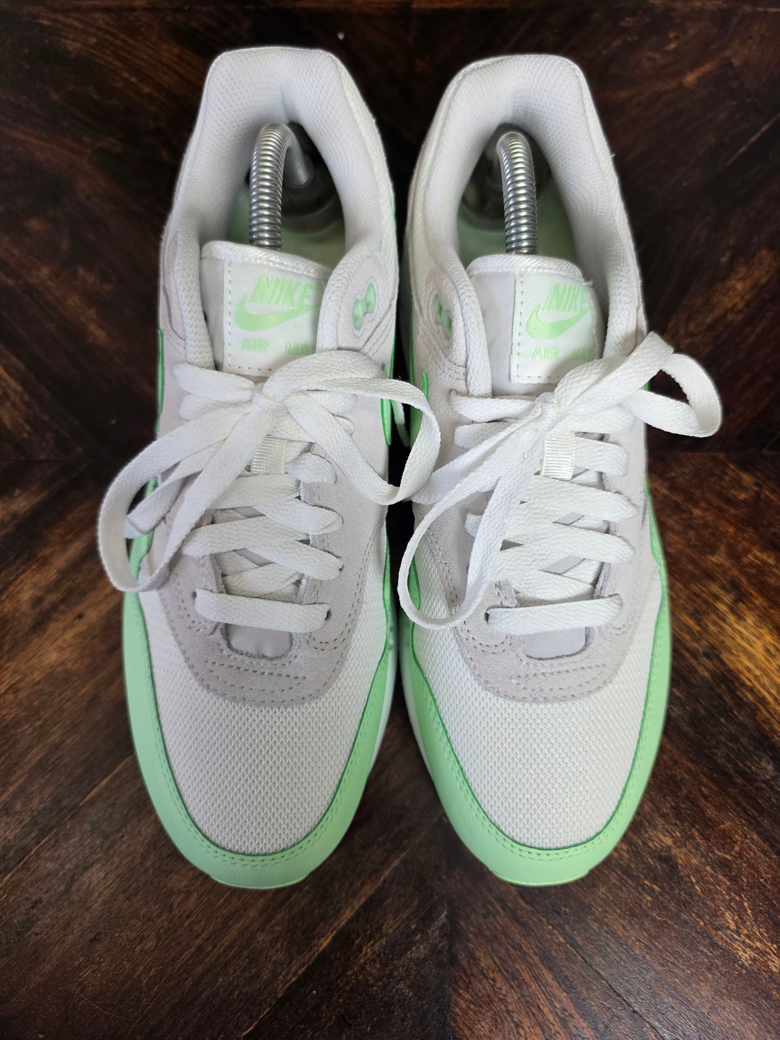Nike Air Max 1 Essential Vapor Green maat 42