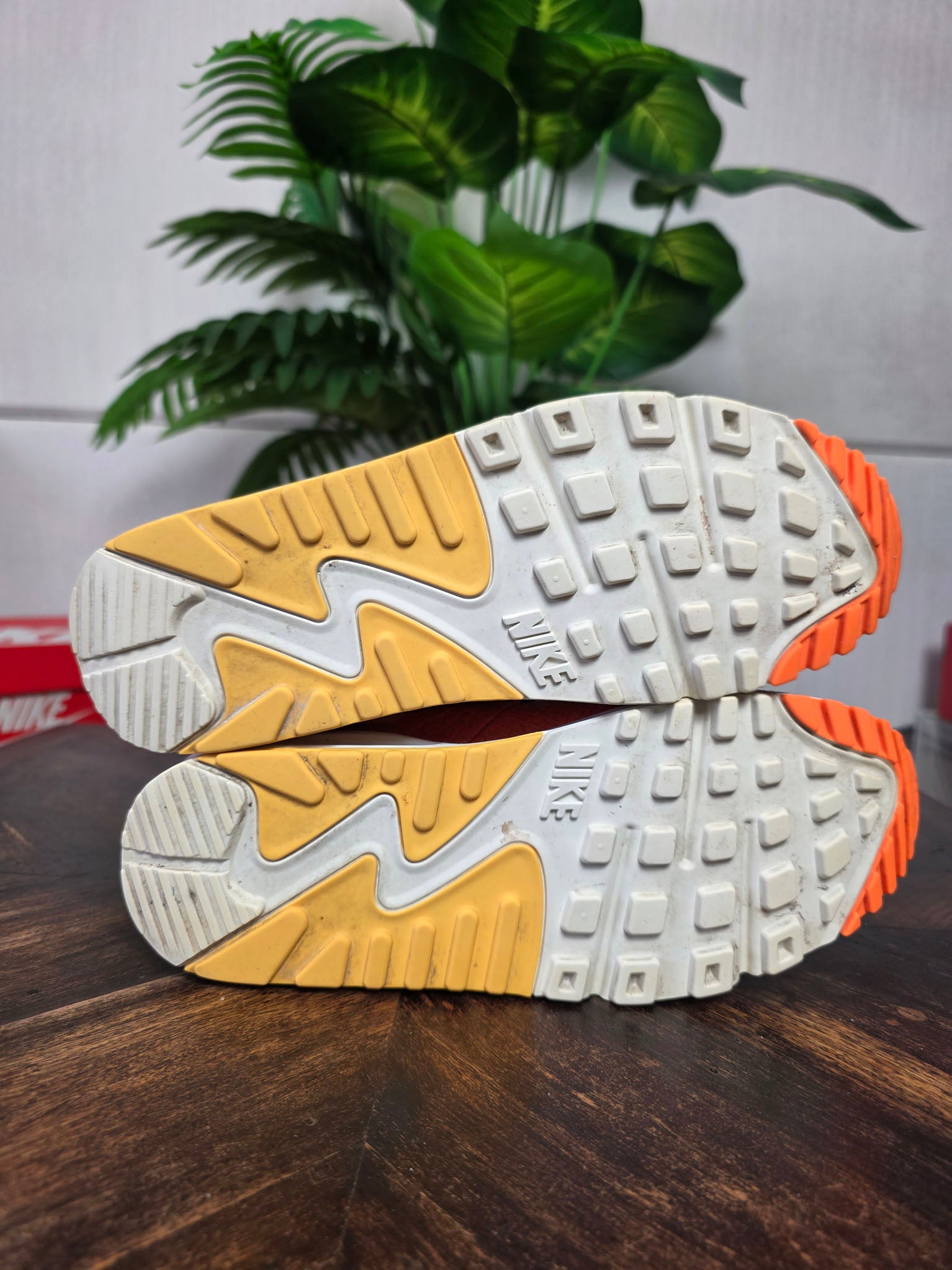Nike Air Max 90 Campfire Orange maat 38