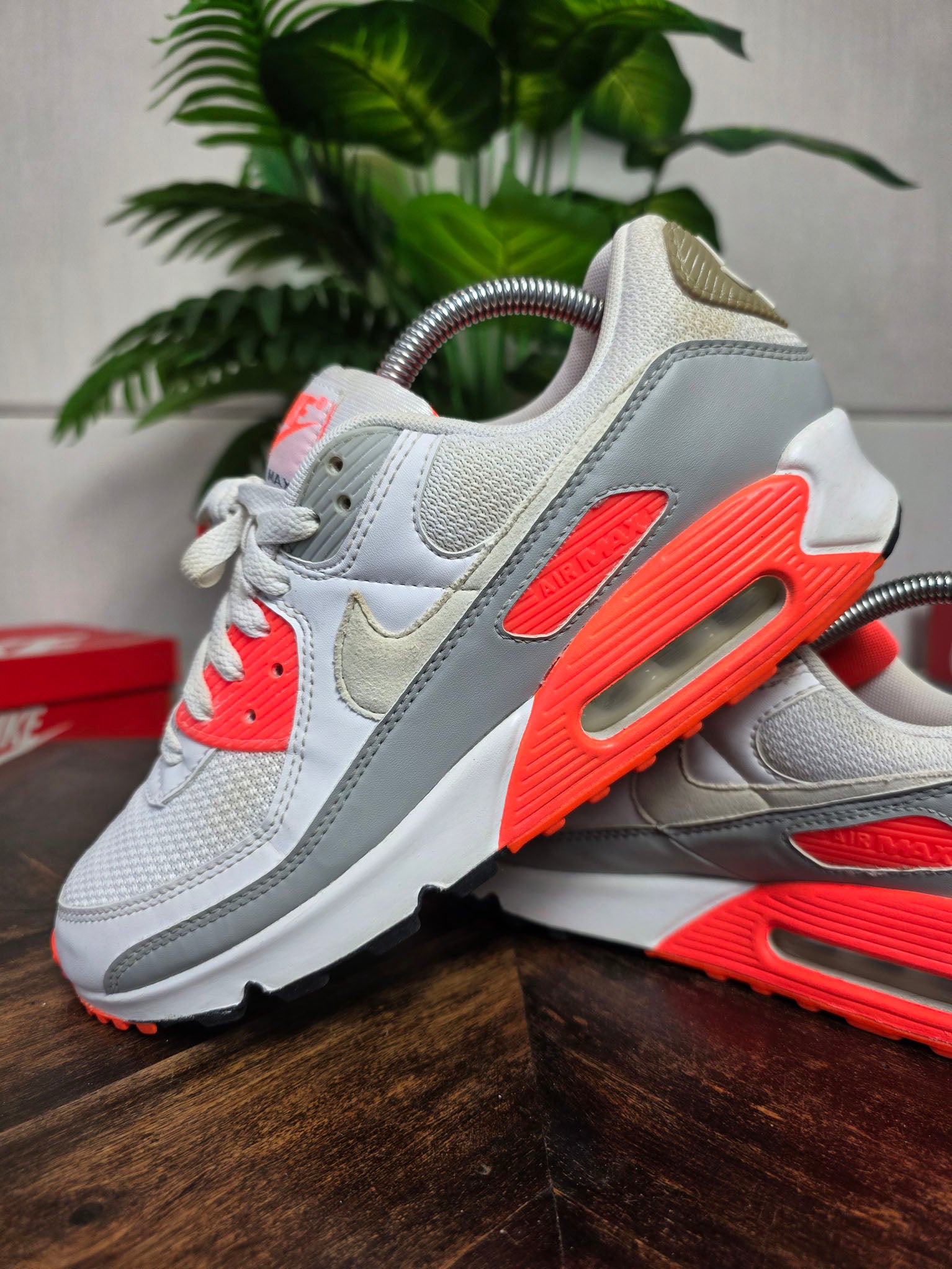Nike Air Max 90 Hyper Orange maat 42