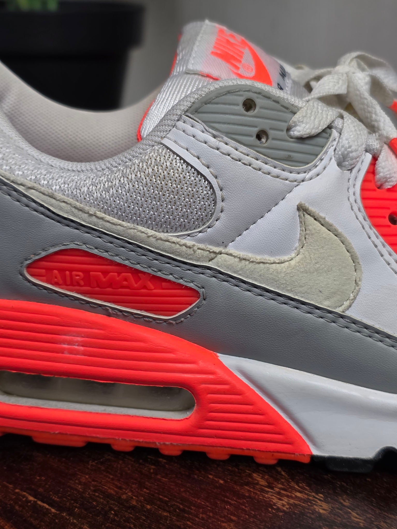 Nike Air Max 90 Hyper Orange maat 42