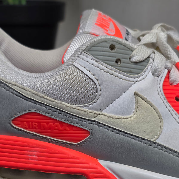 Nike Air Max 90 Hyper Orange maat 42