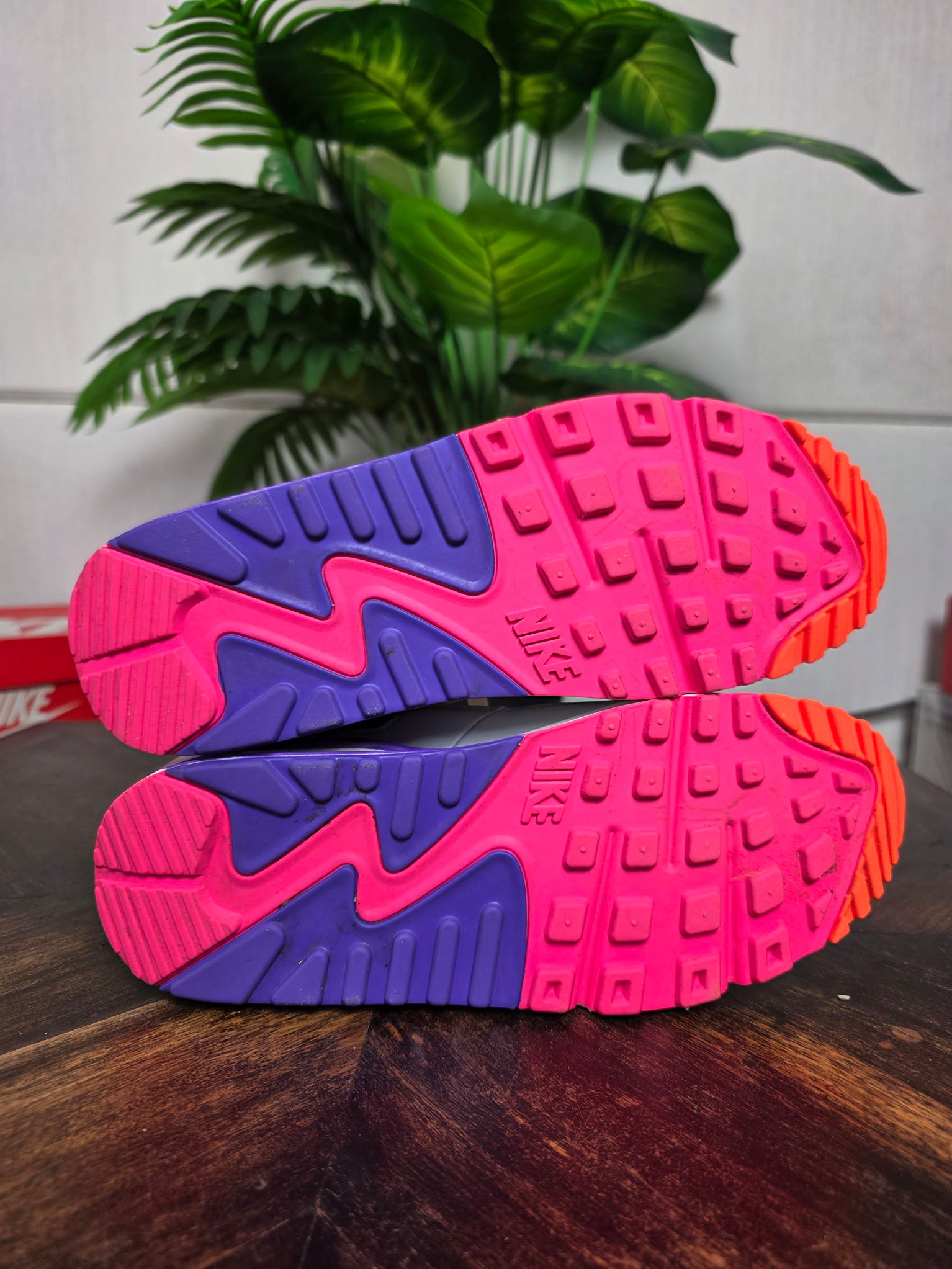 Nike Air Max 90 Photon Dust maat 38