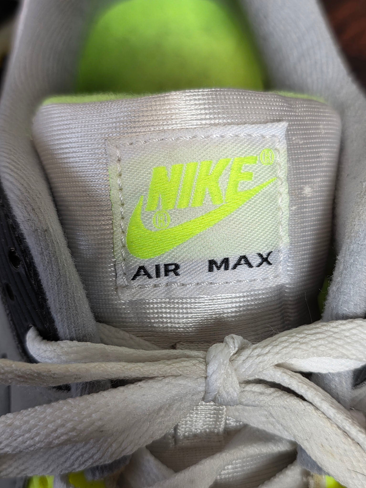 Nike Air Max 90 OG Volt maat 45
