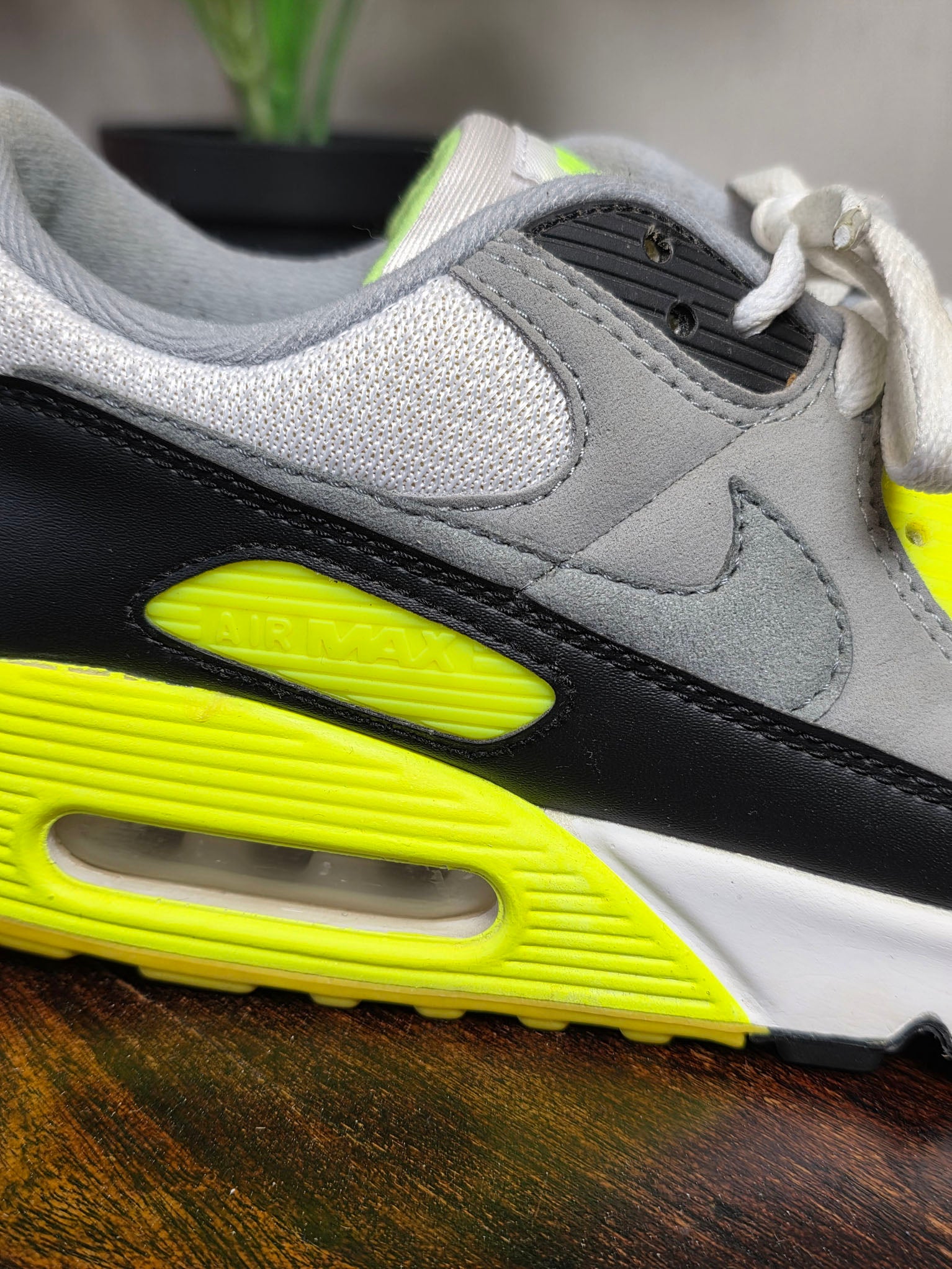 Nike Air Max 90 OG Volt maat 45