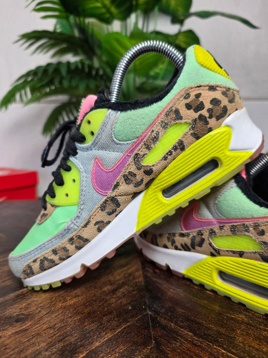 Nike Air Max 90 Dancefloor Green maat 37,5