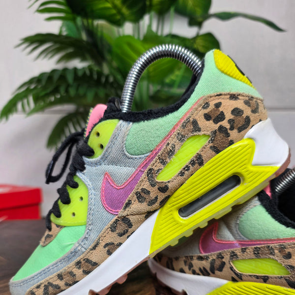 Nike Air Max 90 Dancefloor Green maat 37,5