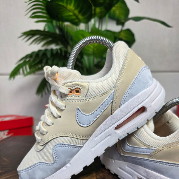 Nike Air Max 1 Pale Ivory maat 36,5