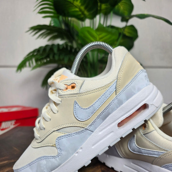 Nike Air Max 1 Pale Ivory maat 36,5