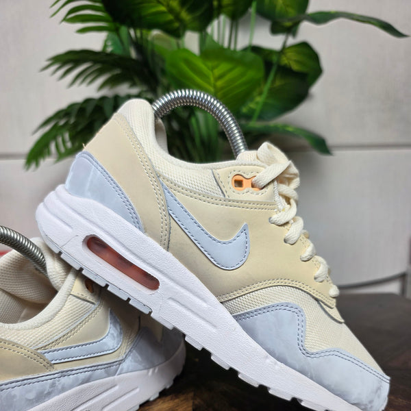 Nike Air Max 1 Pale Ivory maat 36,5