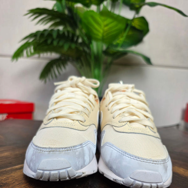 Nike Air Max 1 Pale Ivory maat 36,5