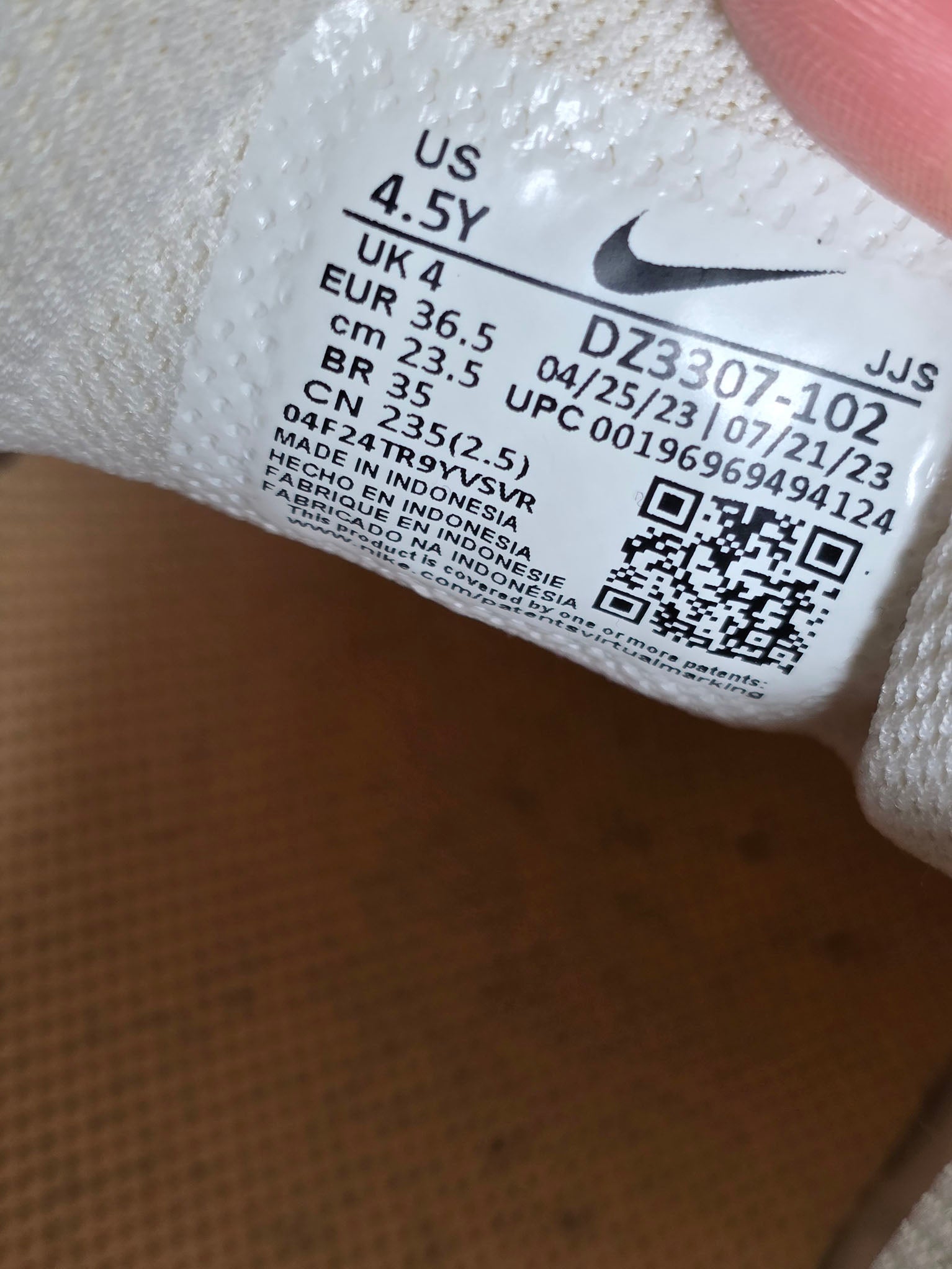 Nike Air Max 1 Pale Ivory maat 36,5