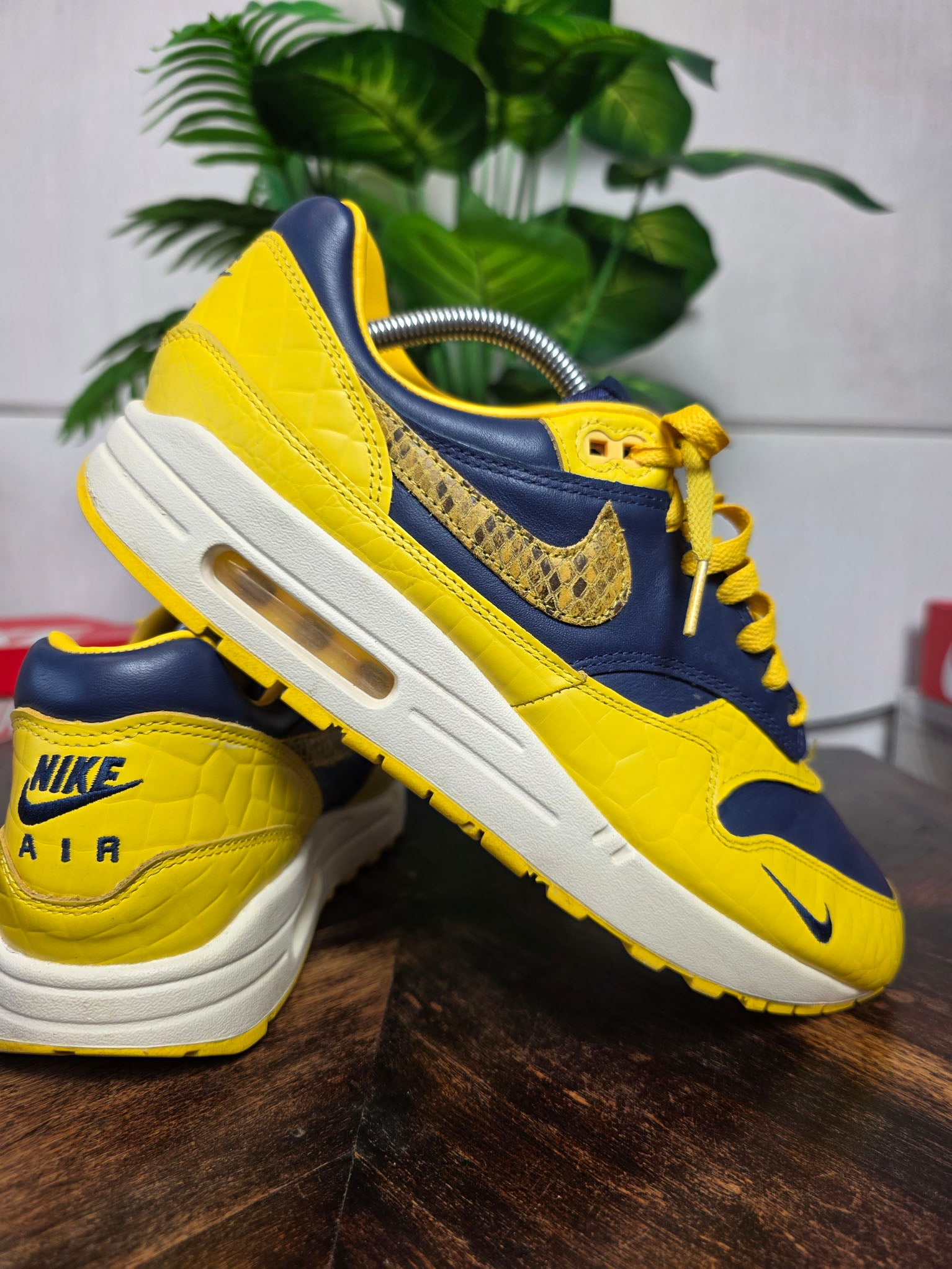 Nike Air Max 1 CO.JP Michigan maat 44