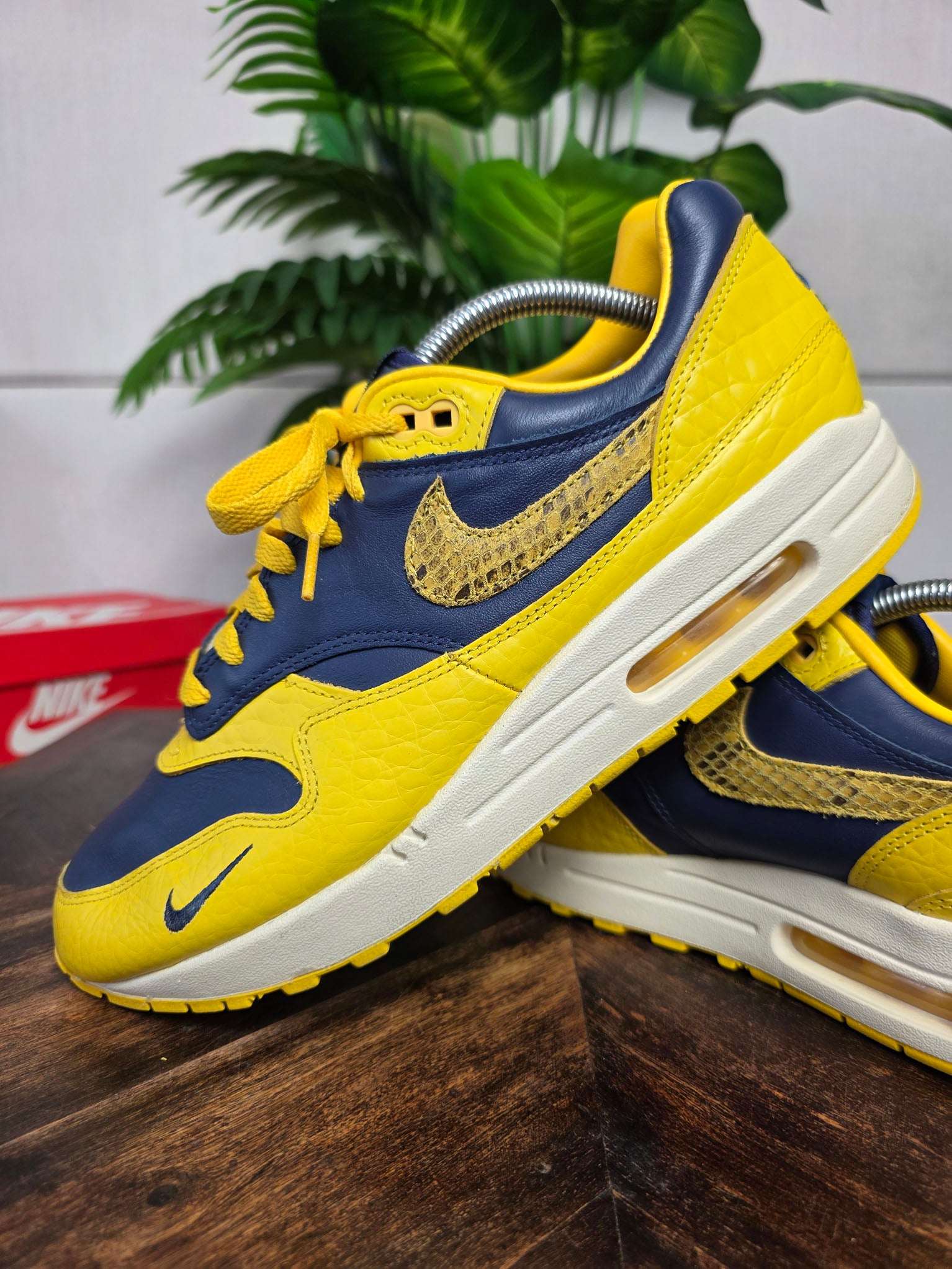 Nike Air Max 1 CO.JP Michigan maat 44