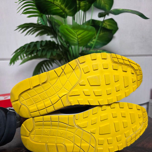 Nike Air Max 1 CO.JP Michigan maat 44