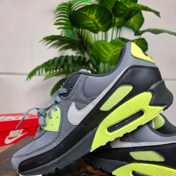 Nike Air Max 90 Light Lemon Twist maat 49,5