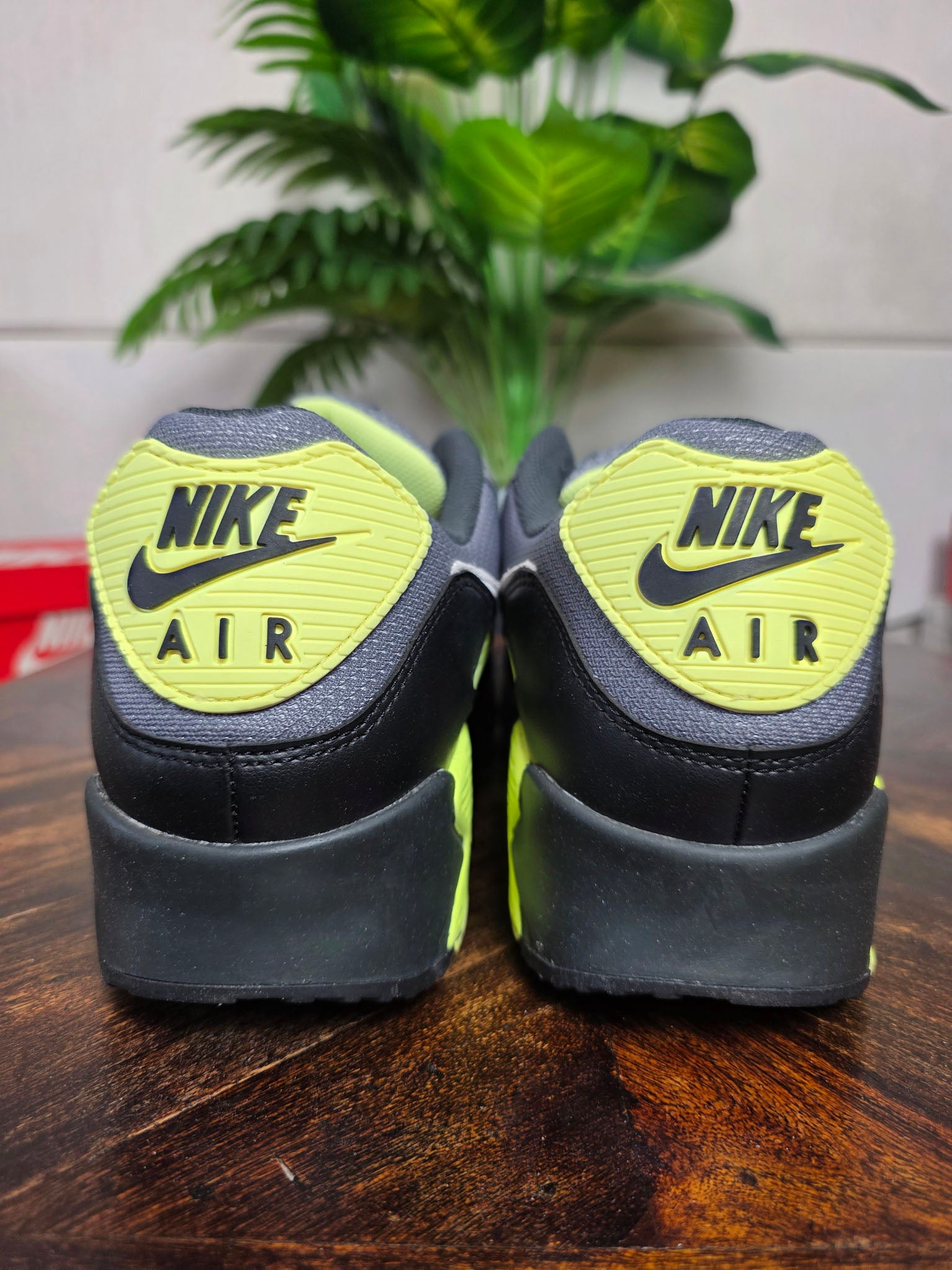 Nike Air Max 90 Light Lemon Twist maat 49,5