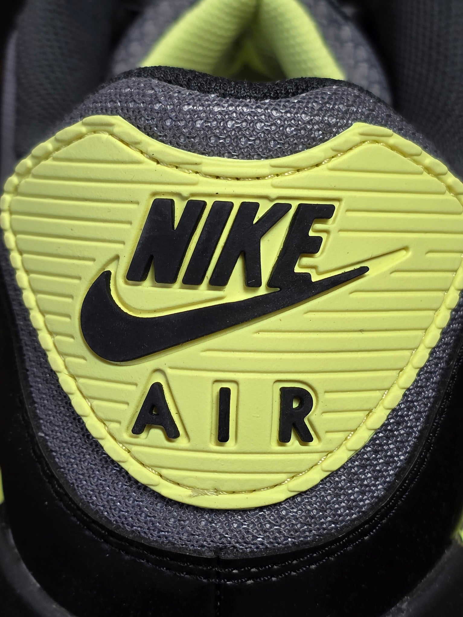 Nike Air Max 90 Light Lemon Twist maat 49,5