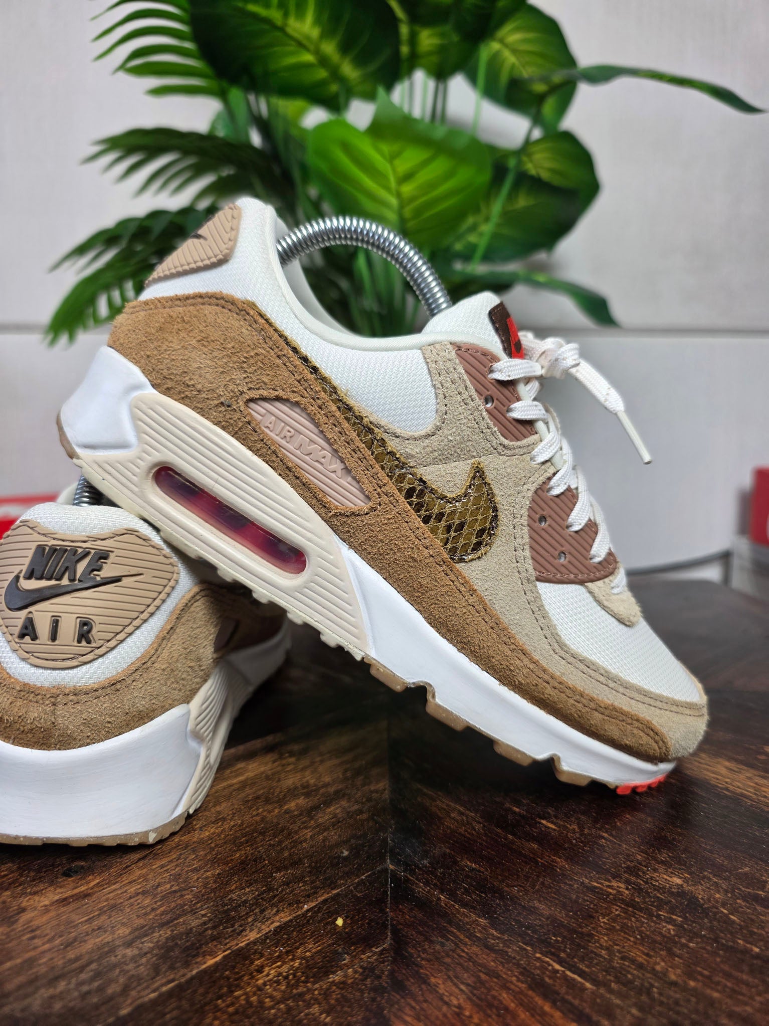 Nike Air Max 90 SE Snakeskin Swoosh maat 40