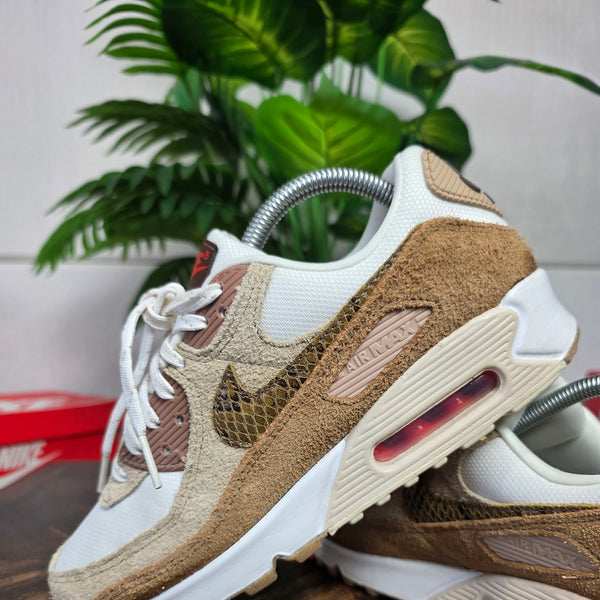 Nike Air Max 90 SE Snakeskin Swoosh maat 40