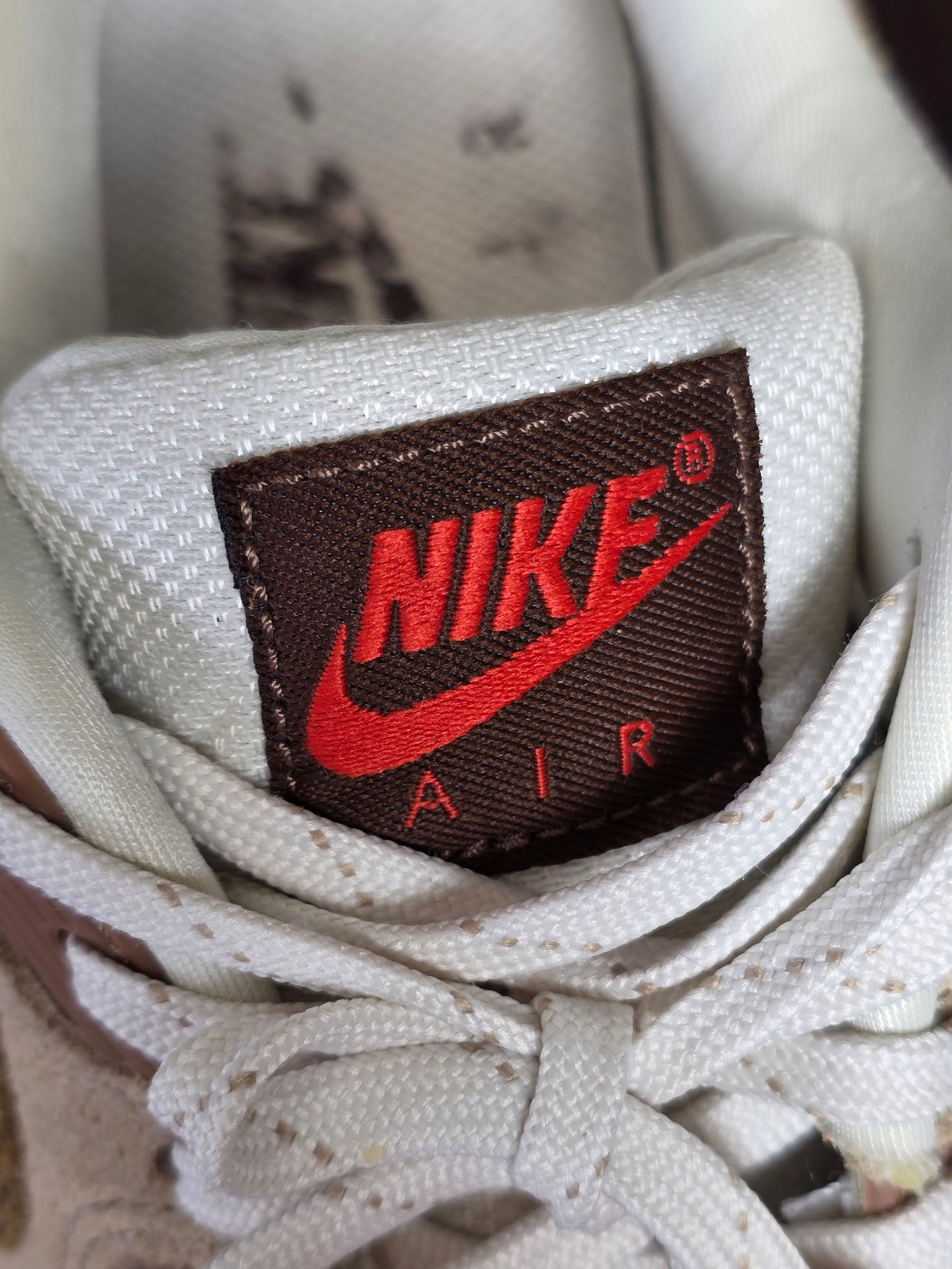 Nike Air Max 90 SE Snakeskin Swoosh maat 40