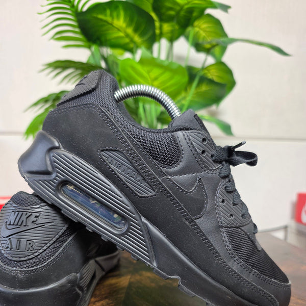 Nike Air Max 90 Triple Black maat 41