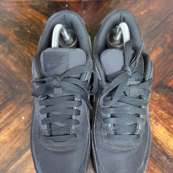 Nike Air Max 90 Triple Black maat 41