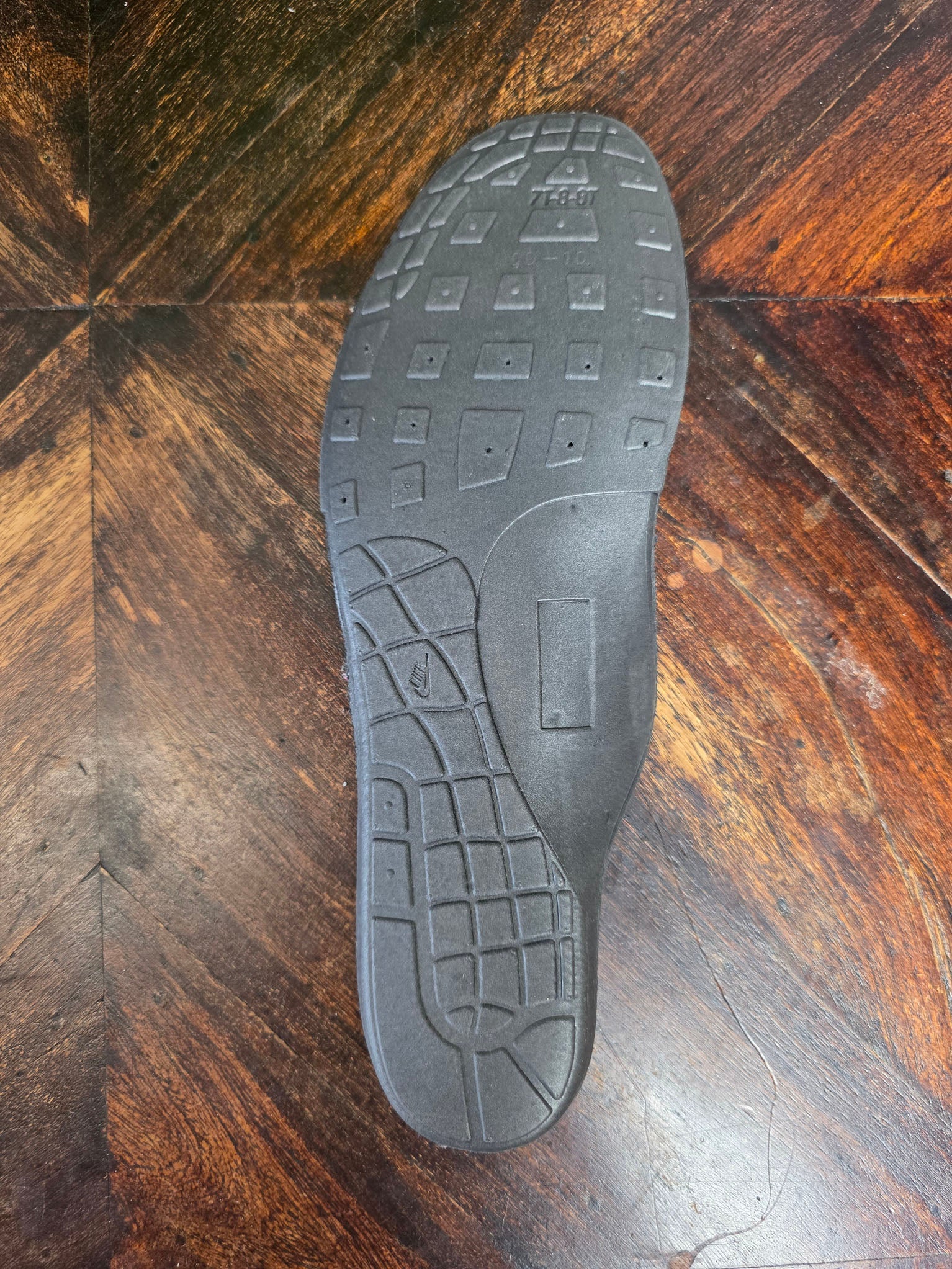 Nike Air Max 90 Triple Black maat 41